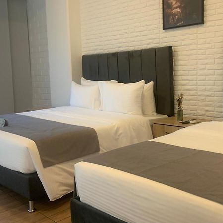 Hotel Provenza Garden Медельїн Екстер'єр фото